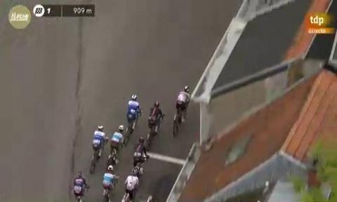 Ciclismo - Hirschi gana la Flecha Valona