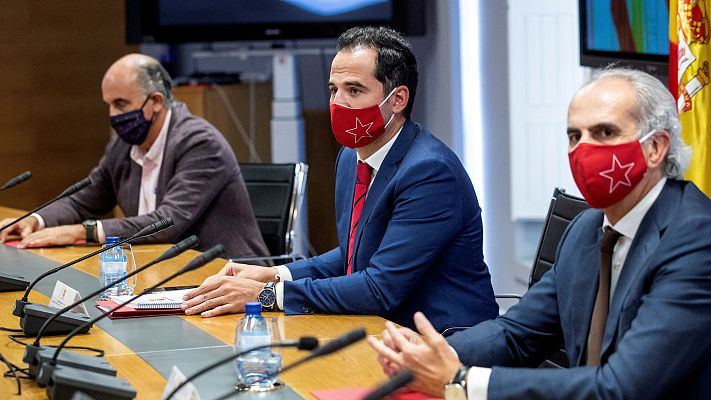 Telediario 1 - Madrid se rebela contra las restricciones de Sanidad: "Jurídicamente, no es válido"