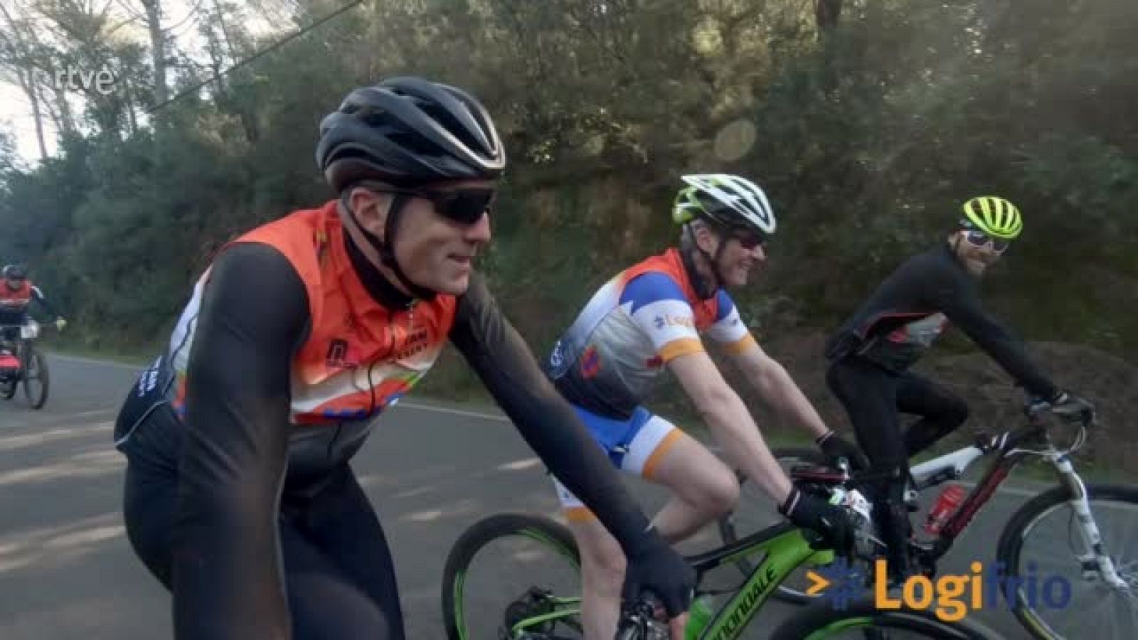 Ciclismo | Miguel Induráin y su equipo preparan la Titan Desert