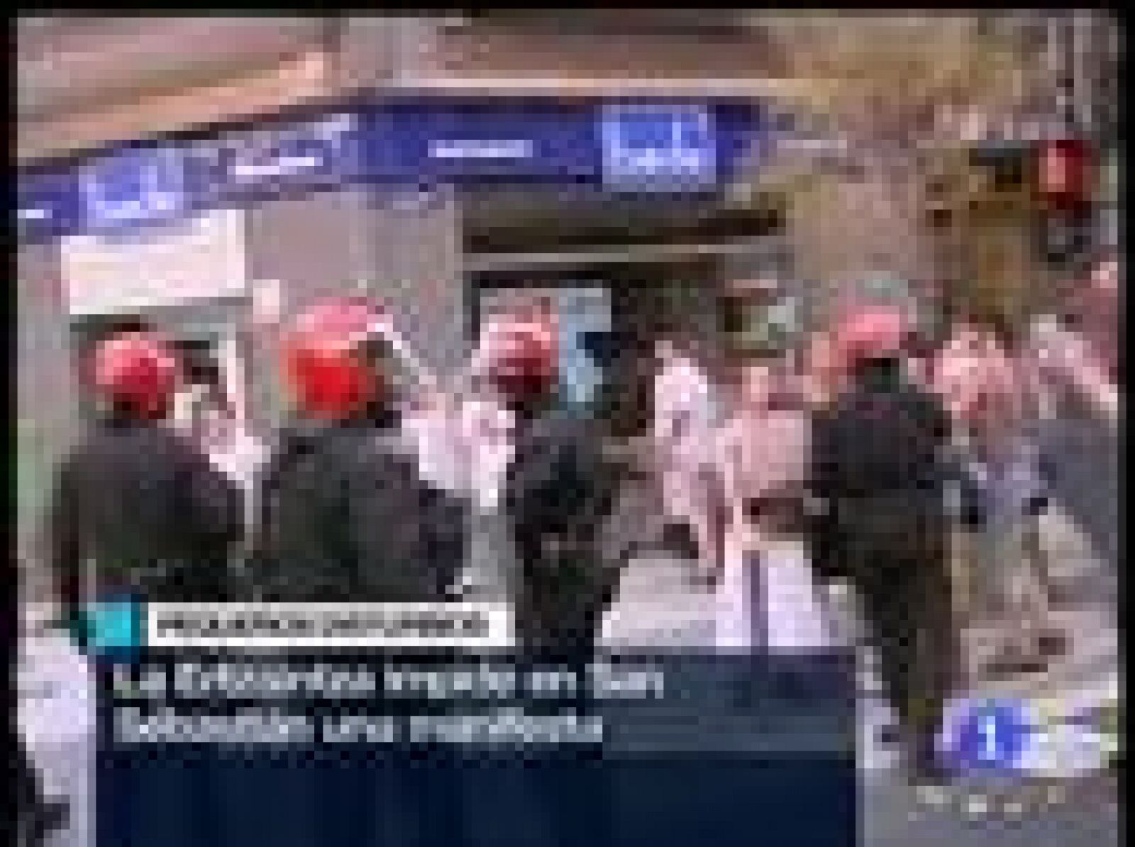 Telediario fin de semana en cuatro minutos - 15/08/09 | Ver