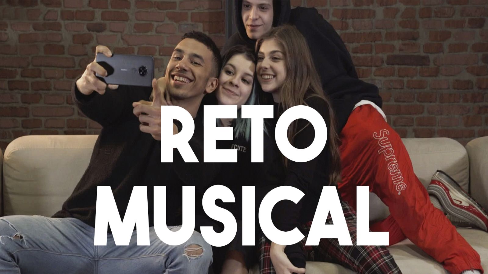 El reto musical de los protagonistas de 'HIT' - HIT | Ver