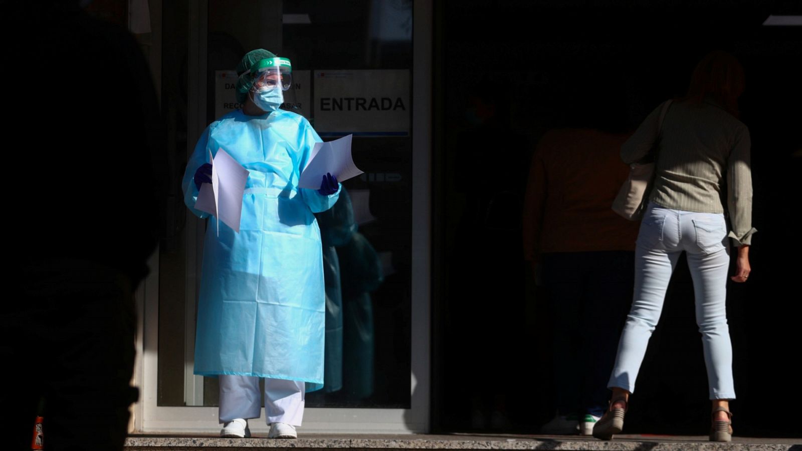 Simón recuerda que los criterios de la orden de Sanidad son para "una situación extrema" y que se recomienda actuar mucho antes