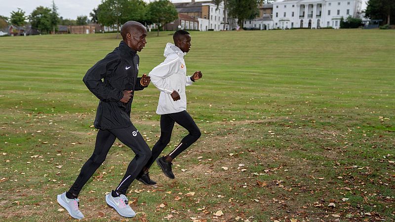 Kipchoge y Bekele, un duelo por el récord del mundo de atletismo