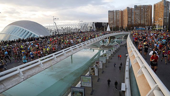 Telediario 1 - La pruebas de maratón se reinventan poder sortear la pandemia