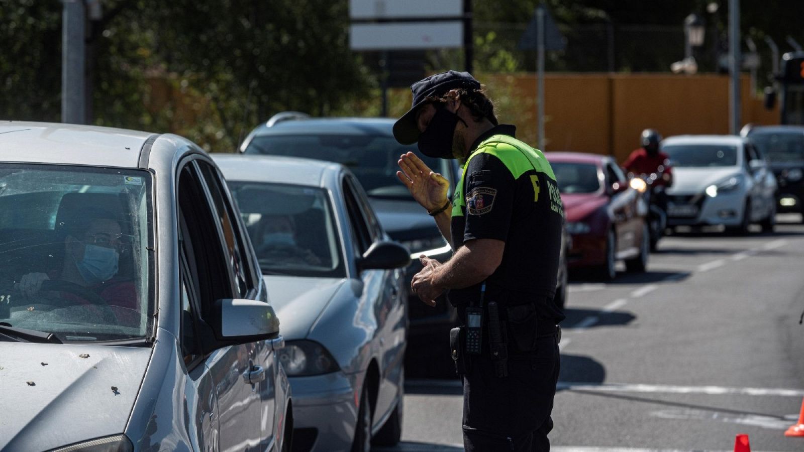 Coronavirus | Diez muncipios madrileños viven su primer día de restricciones