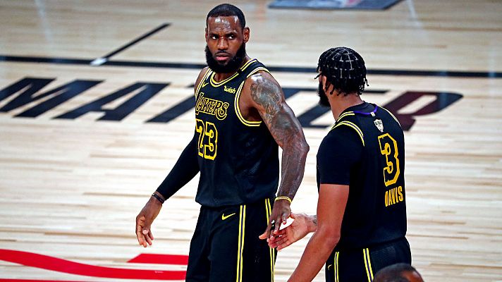 Telediario 1 - Segunda victoria de Lakers contra Miami con Davis y LeBron desatados