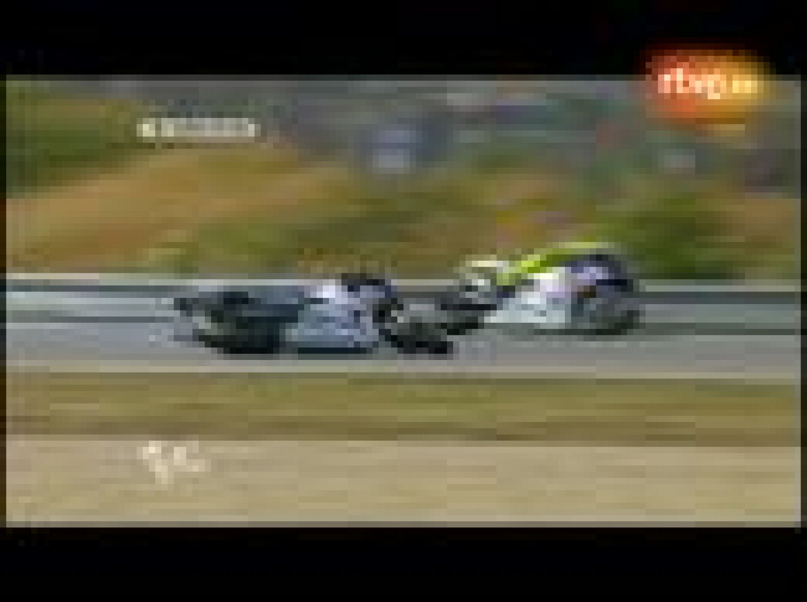 Jorge Lorenzo se ha caído a falta de 5 vueltas cuando lideraba la carrera.