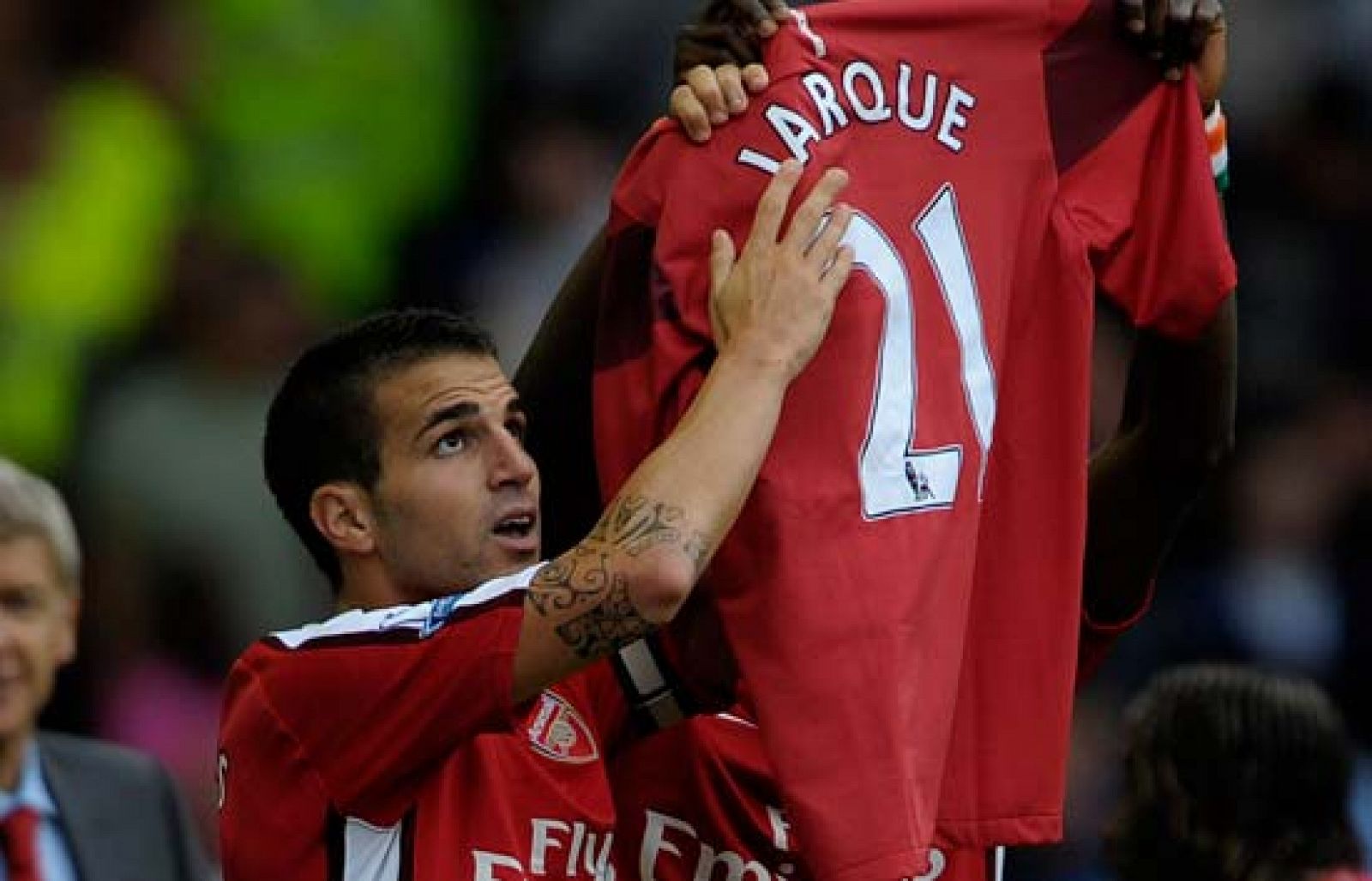 El capitán del Arsenal dedica la goleada a Dani Jarque. 