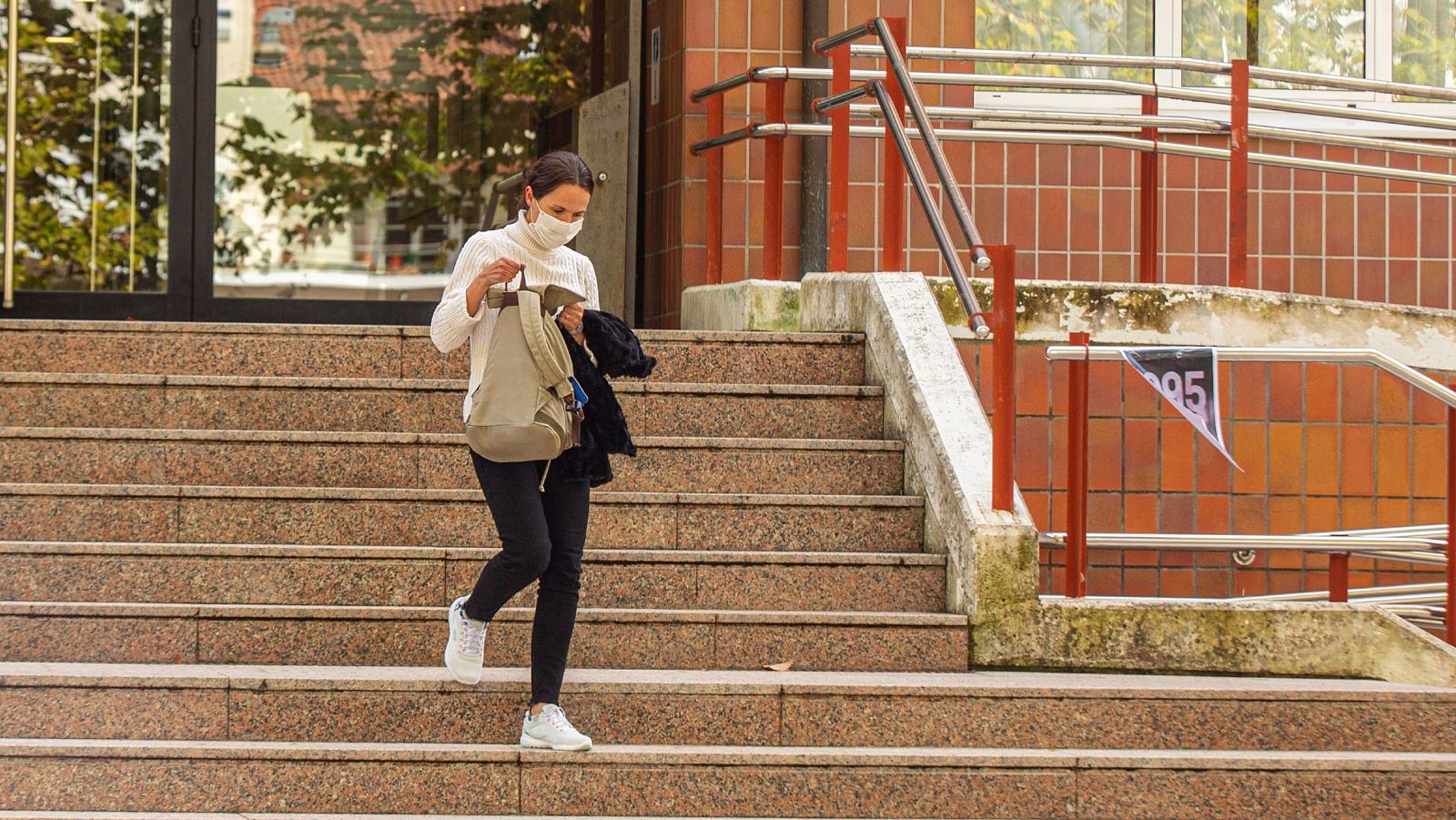 La COVID-19 vacía de estudiantes las ciudades universitarias