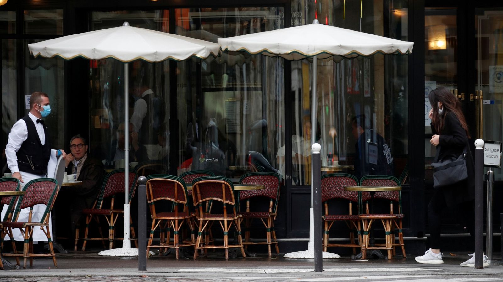 París entra en alerta máxima y ordena el cierre de bares