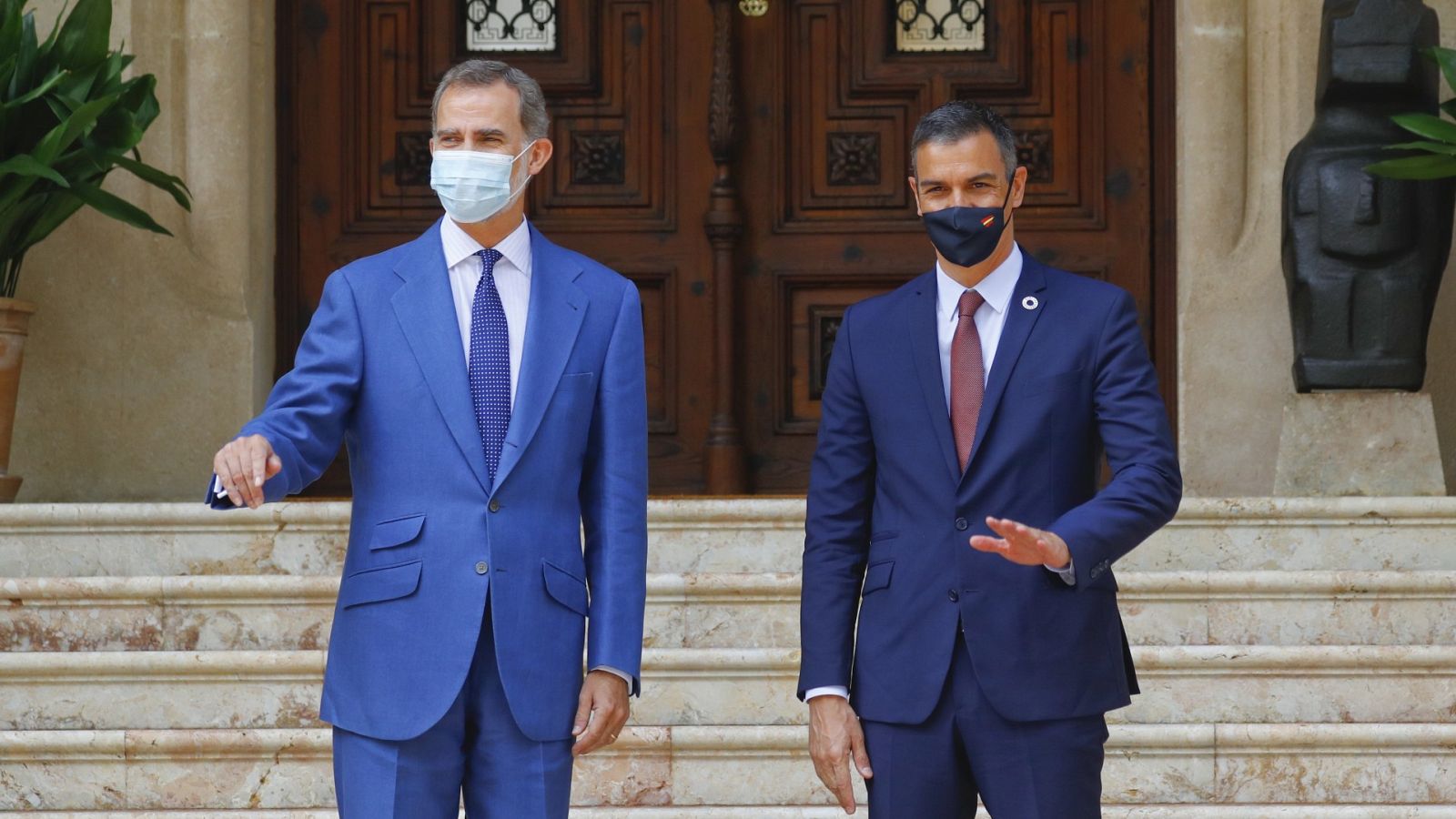 Felipe VI y Sánchez viajarán este viernes a Barcelona tras la polémica de la entrega de despachos