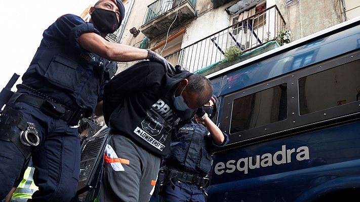 Macrooperación policial contra narcopisos de Barcelona