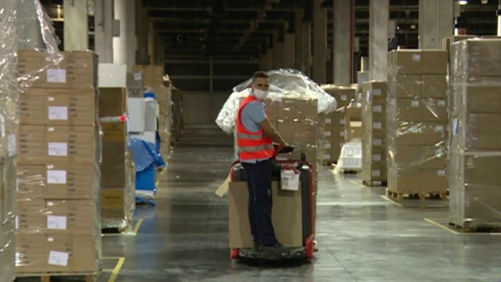 Un stock de material sanitario mucho mayor para esta segunda ola | Ver