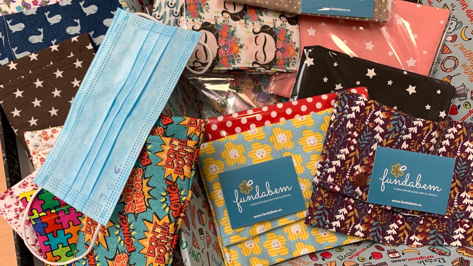 Funda para guardar la mascarilla - España Directo | Ver