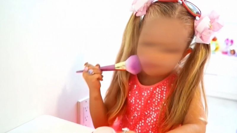 Erotismo prematuro: la hipersexualización de las niñas