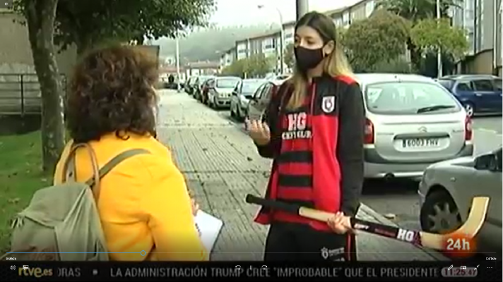 Jugadoras de hockey patines del Borbolla de A Coruña, luchadoras desde niñas