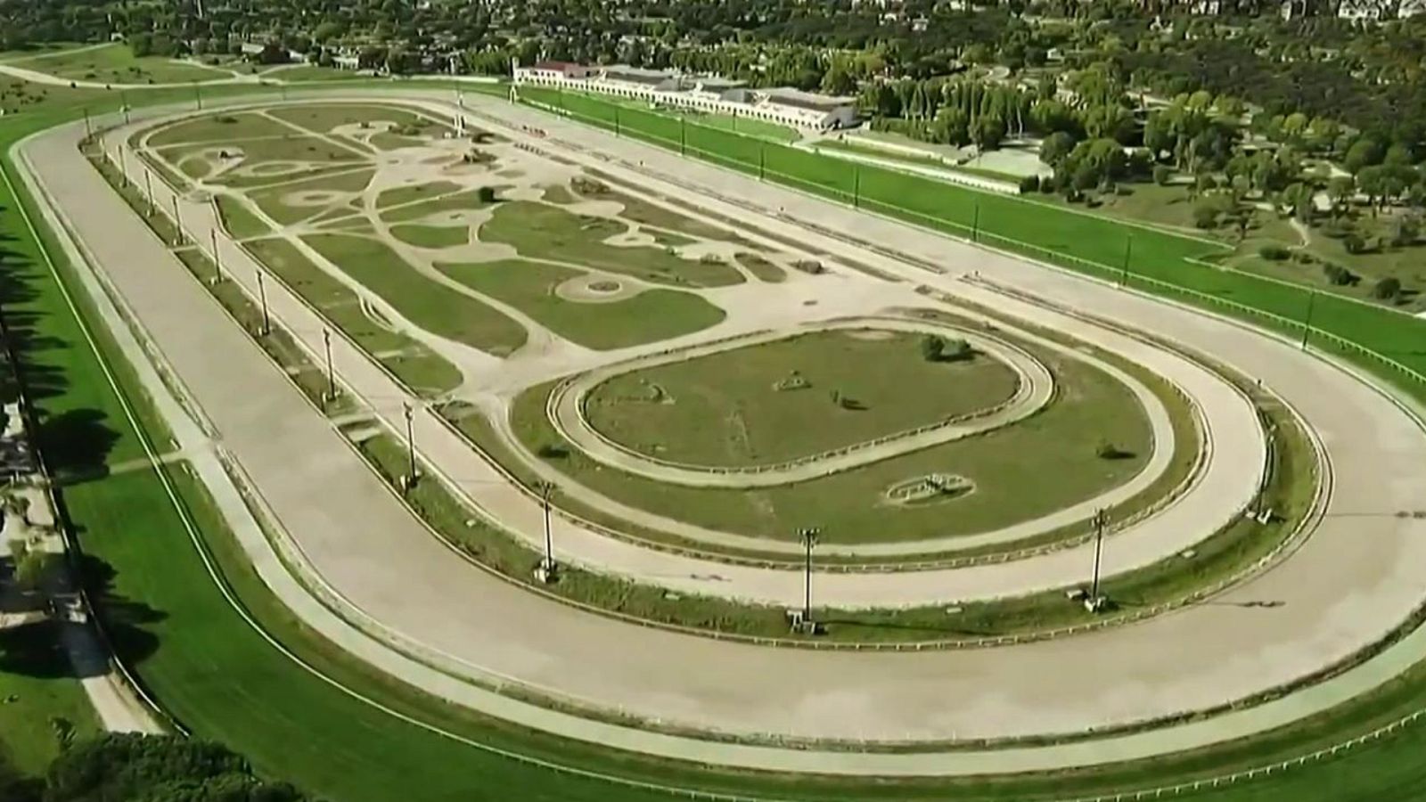 Hípica - Circuito nacional de carreras de caballos. Desde el hipódromo de La Zarzuela (Madrid) - ver ahora