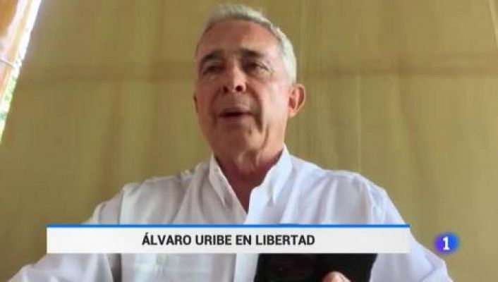 Telediario 1 - La puesta en libertad del expresidente Álvaro Uribe divide a los colombianos