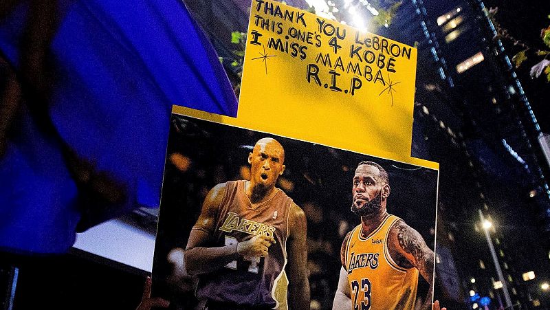 LeBron James lidera a los Lakers para ganar el anillo y asume el legado de Kobe Bryant