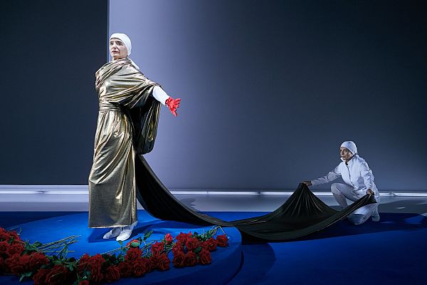 Telediario 1 - "Las Criadas", de Genet, en las Naves del Español