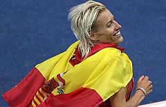 Marta Domínguez celebra el oro