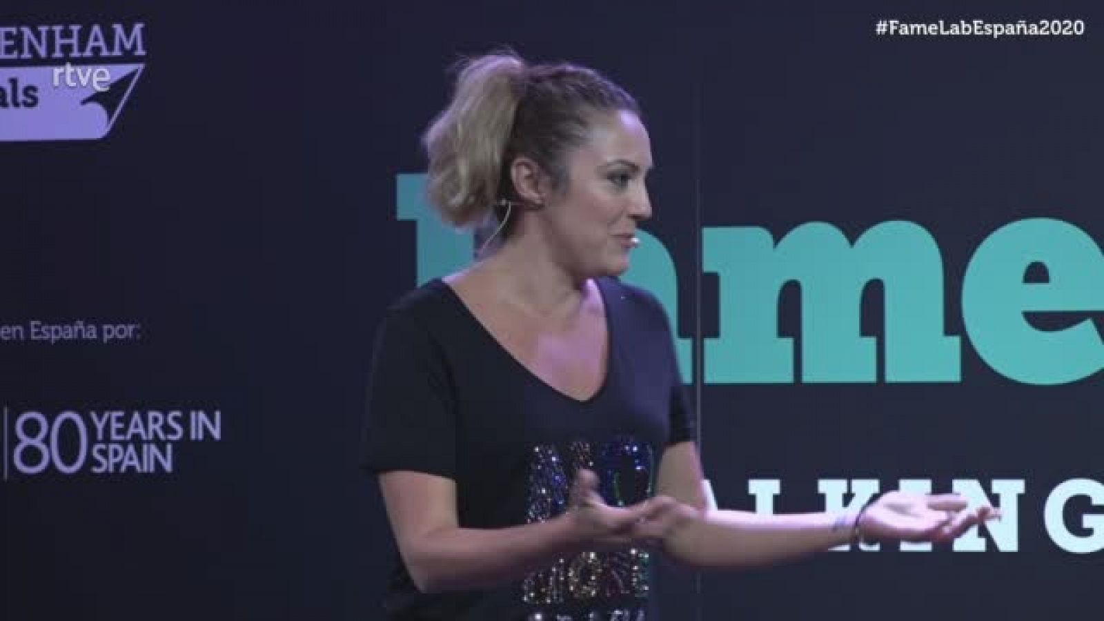 FECYT | Famelab 2020 | Alicia Pelegrina y su monólogo científico '¡Queremos ver las estrellas!'