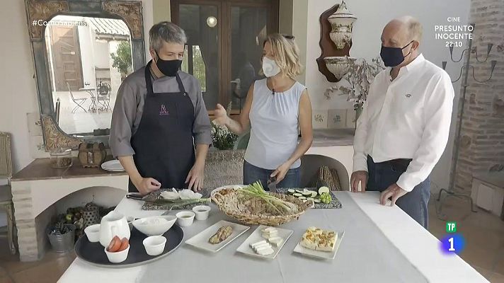 Sole Giménez cocina coca de verduras en Como Sapiens