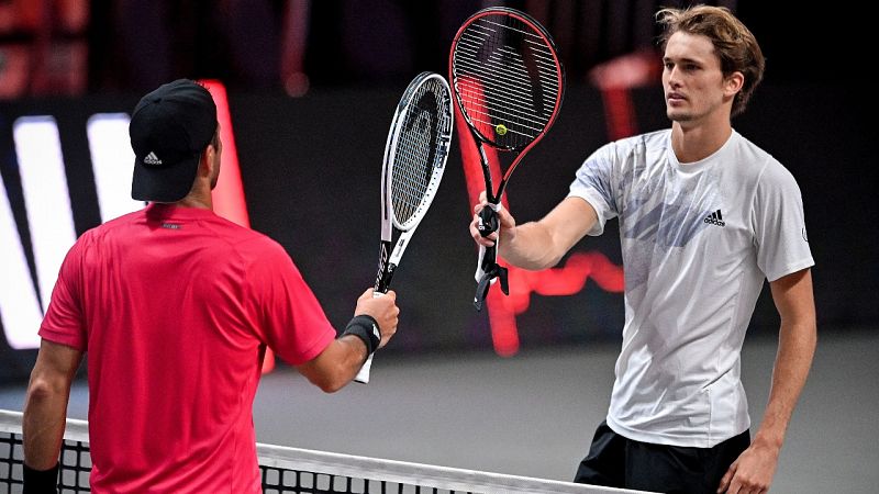 Tenis | Las mejores imágenes del duelo Verdasco-Zverev en Colonia