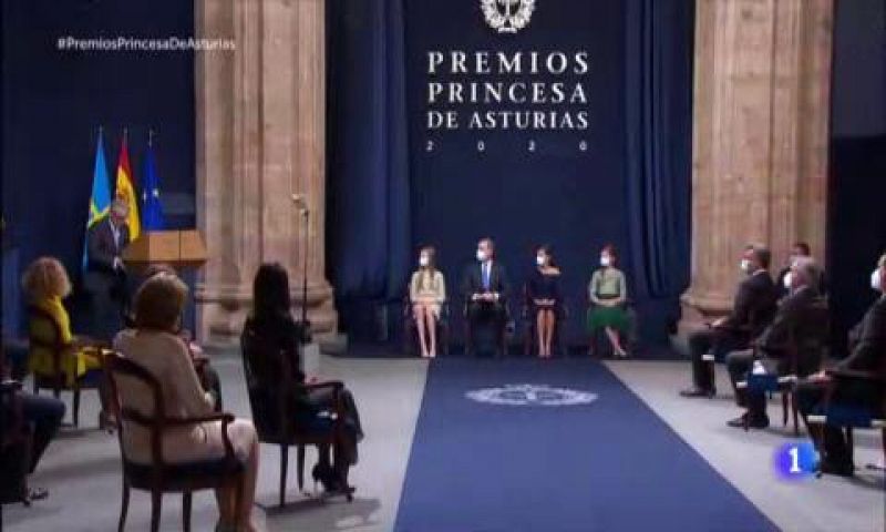 Sanitarios recogen el Premio Princesa de la Concordia: "Hoy es más importante que nunca cuidar de nuestra sanidad"