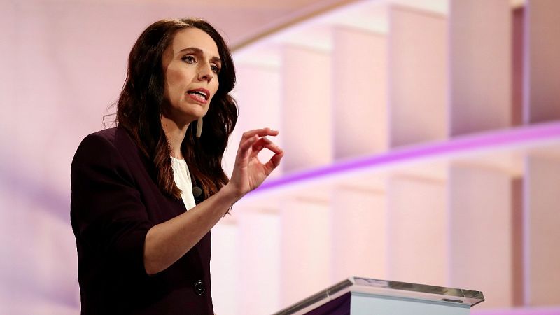 Ardern podría gobernar Nueva Zelanda en coalición pese a su victoria en las elecciones