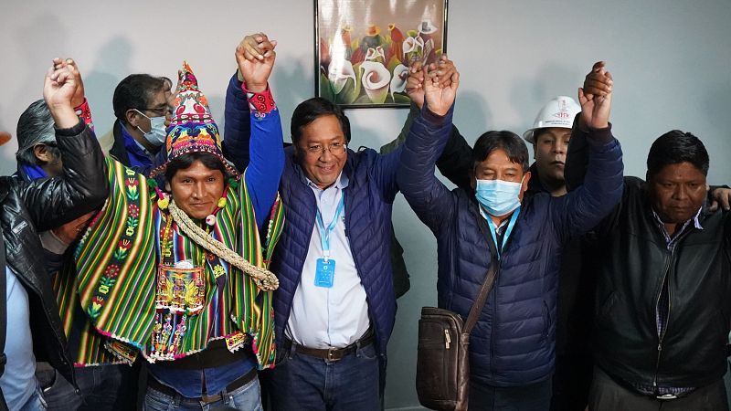 Luis Arce, candidato del partido de Evo Morales, muy cerca de presidir Bolivia