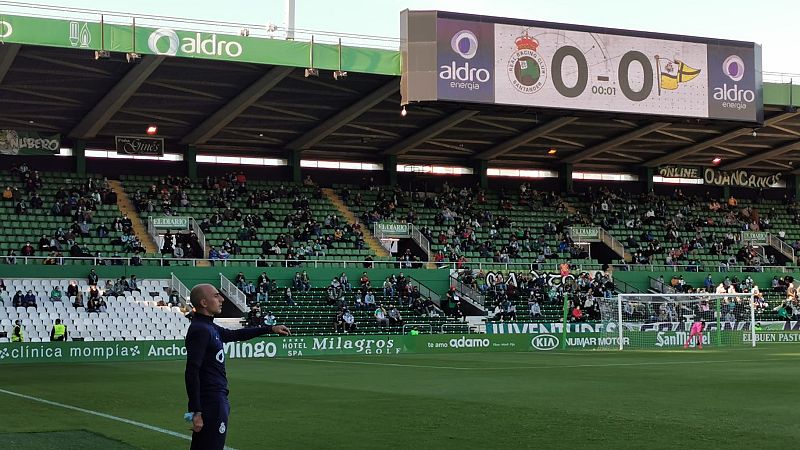 La nueva forma de vivir el fútbol 'in situ' en Segunda B y Tercera