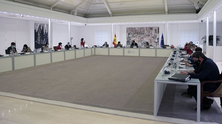 Telediario 1 - El acuerdo para el borrador de los Presupuestos Generales del Estado "prácticamente ultimado"