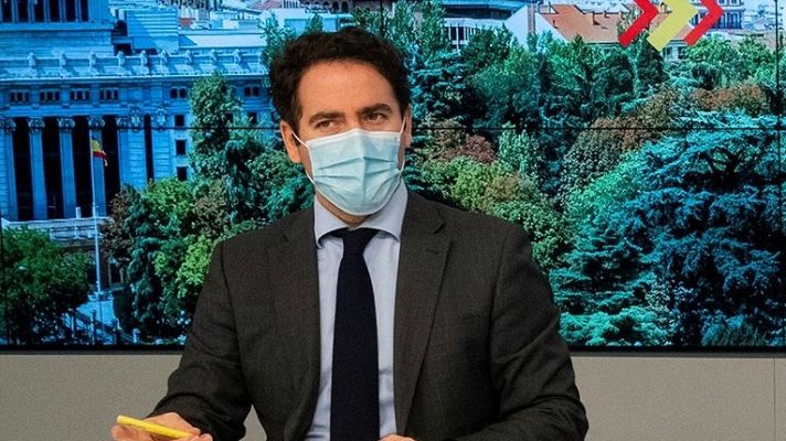 Informativo 24h - El PP califica la moción de Vox de "inútil" e "inoportuna": "Nuestro país necesita un liderazgo: el de Pablo Casado"