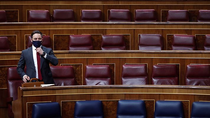 Telediario 1 - Ningún partido respalda la moción de Vox contra el Gobierno en su primera sesión