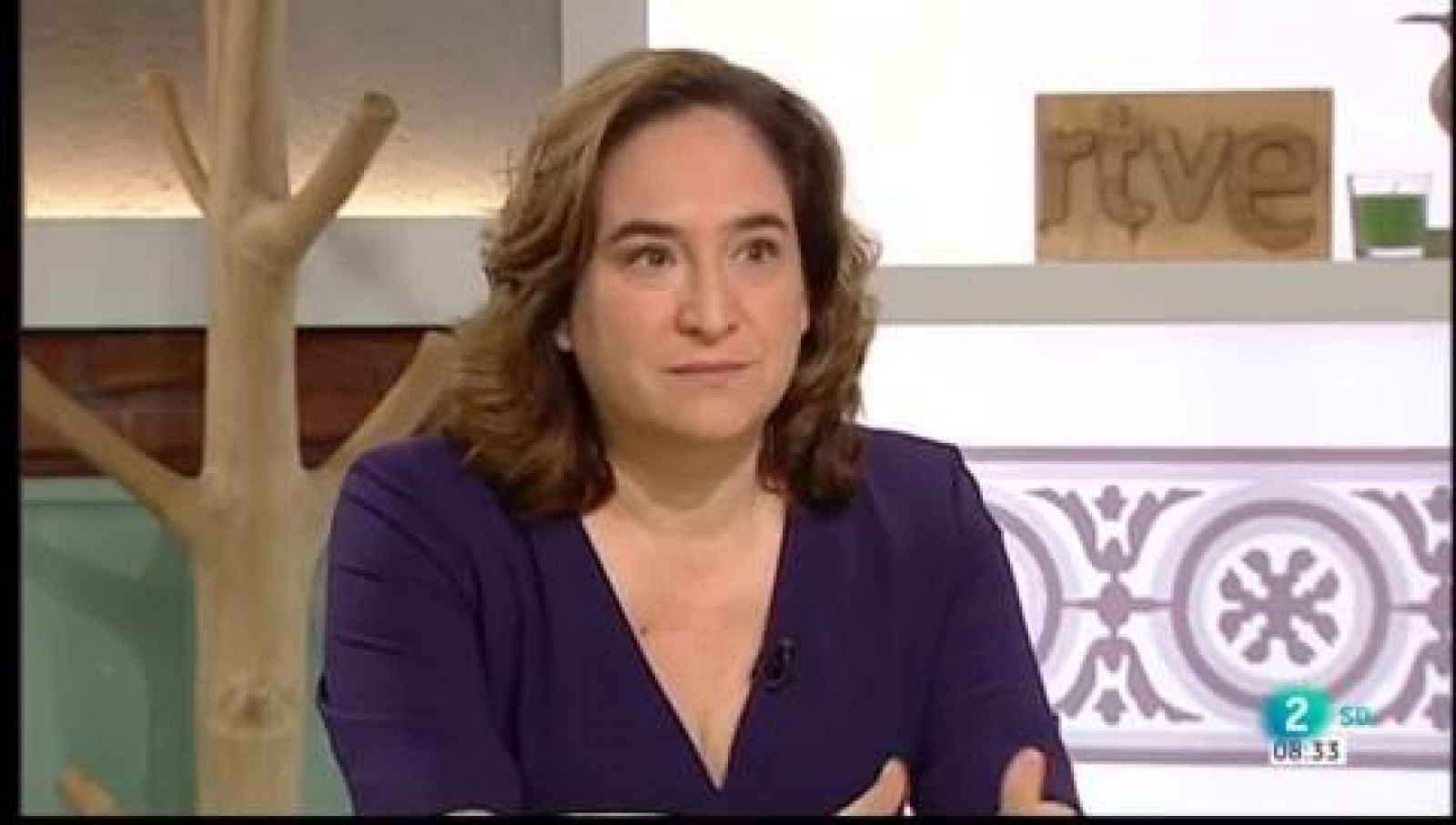Gemma Nierga entrevista Ada Colau, alcaldessa de Barcelona, al Cafè d'idees
