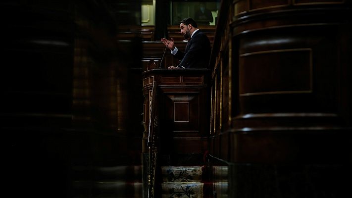 Abascal a las diputadas de Podemos: "Ustedes son mujeres, pero no representan a las mujeres"