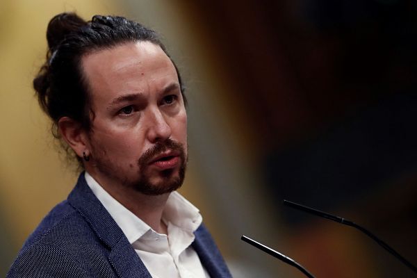 Informativo 24h - Iglesias, tras el ataque de Casado a Abascal: "Hoy ha hecho usted aquí un discurso brillante, pero llega tarde"