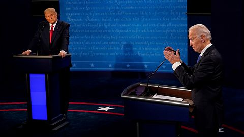 Trump y Biden exhíben sus diferencias en un tono moderado en el último debate antes de las elecciones