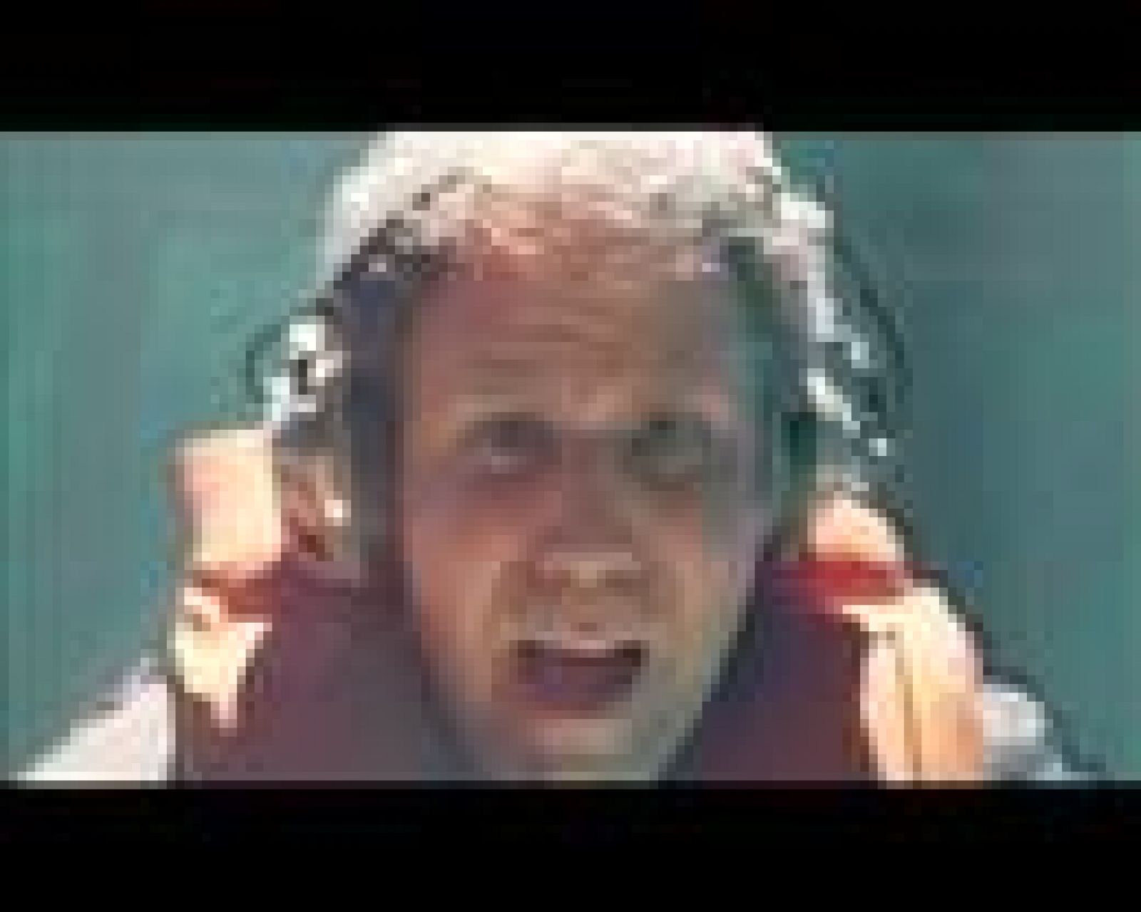   Un equipo de científicos comandado por Will Ferrer retrocede a un pasado muy lejano en el que los dinosaurios dominaban la tierra. Una nueva comedia del popular actor norteamericano.