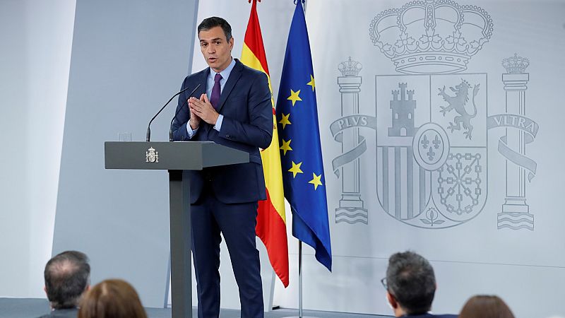 Sánchez alerta de que "llegan meses duros" y pide "colaboración ciudadana" para "evitar un nuevo confinamiento"