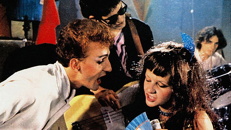 Pepi, Luci, Bom y otras chicas del montón Historia de nuestro cine - Pepi, Luci, Bom y otras chicas del montón - ver ahora