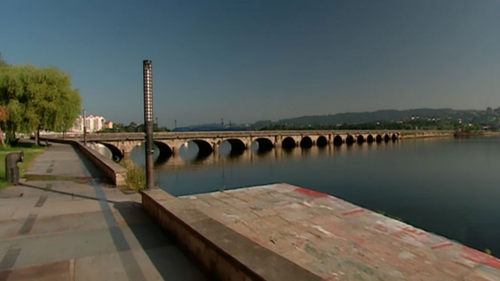 España, entre el cielo y la Tierra - Pazos, señores, reyes y brujas - ver ahora