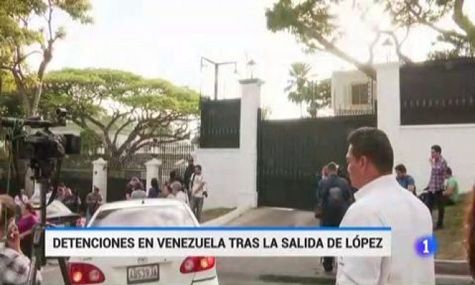Telediario 1 - Detenidas dos personas por la salida de Leopoldo López de Venezuela