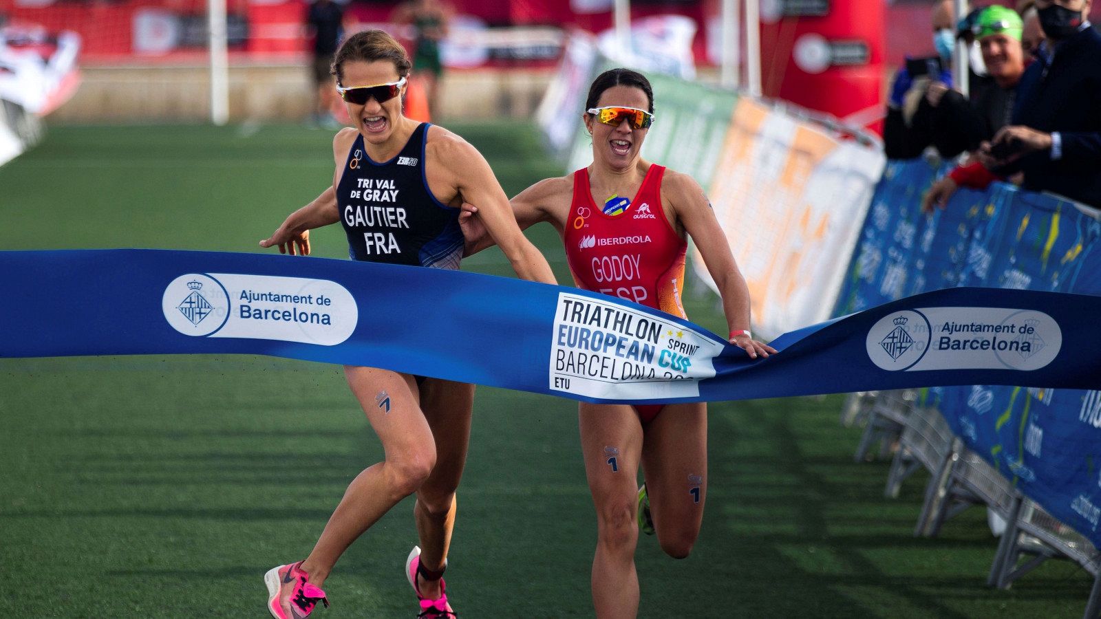 Triatlón | Blummenfelt y Gautier ganan la Copa de Europa, en Barcelona