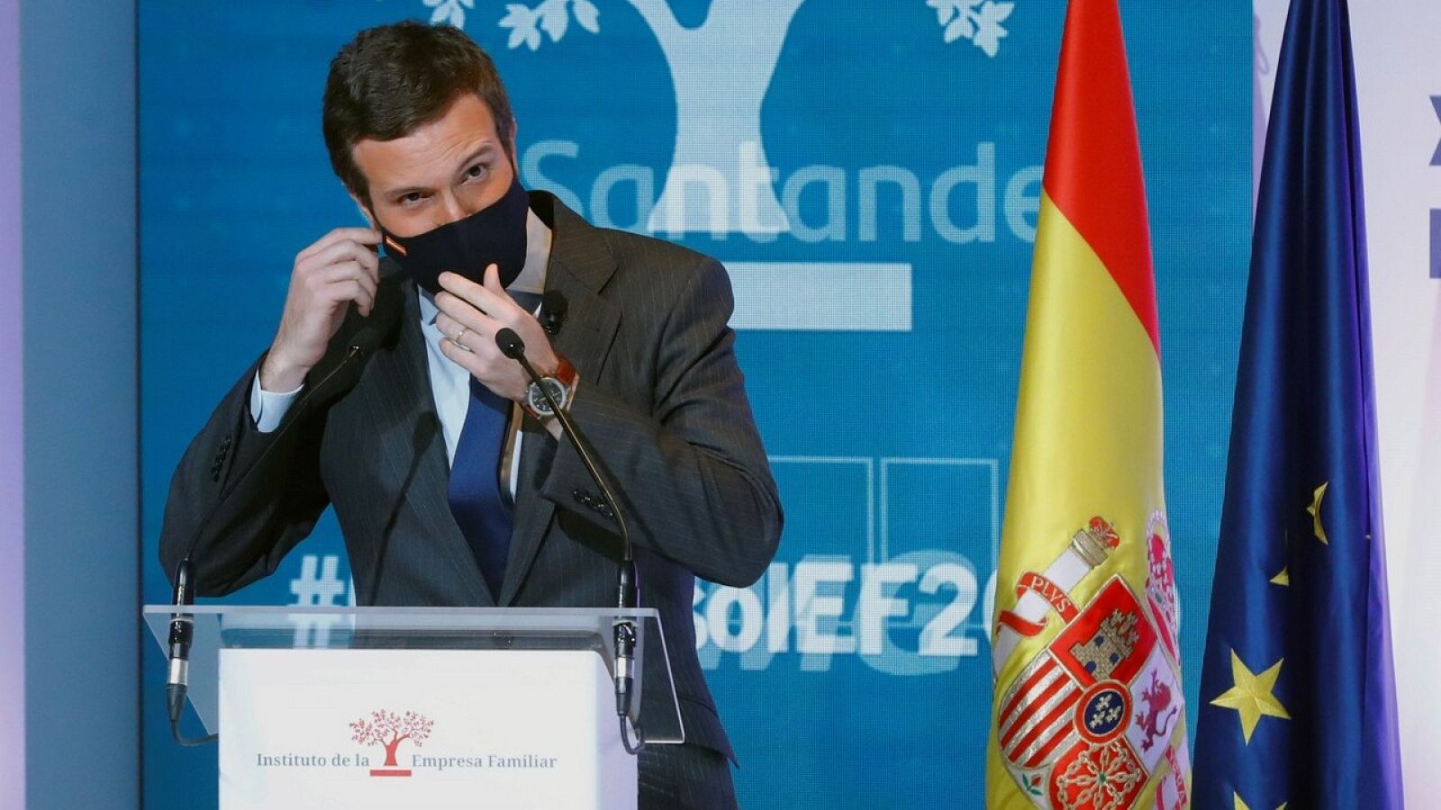 Casado plantea a Sánchez limitar la alarma a ocho semanas y aprobar un marco legal 