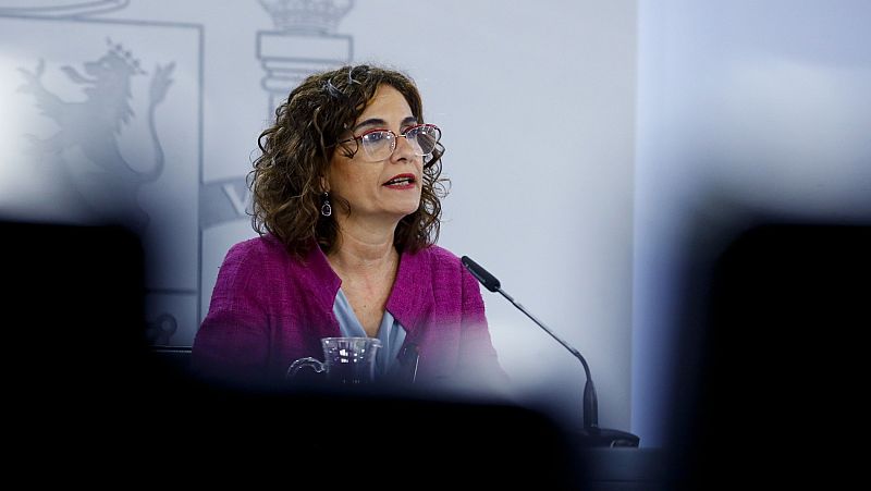 El Gobierno prevé una reducción del déficit público en 3,6 puntos en 2021