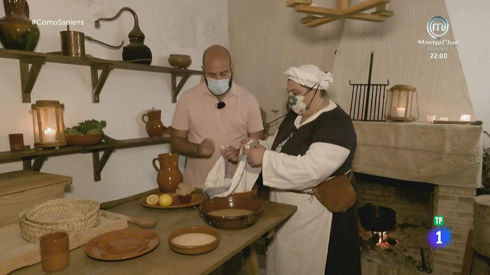 Viajamos a la Edad Media para descubrir un postre de reyes | Ver