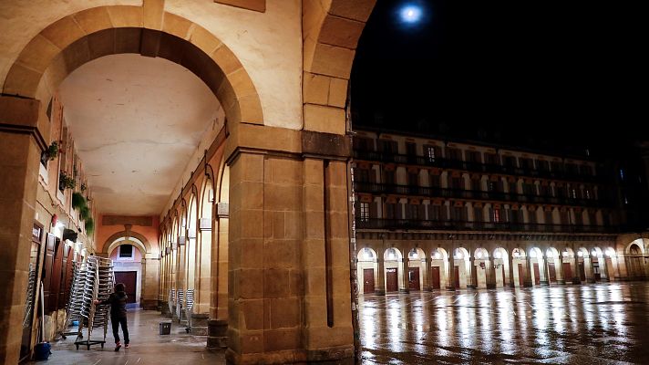 Telediario 1 - El Gobierno vasco decreta que los ciudadanos no puedan salir del municipio de residencia