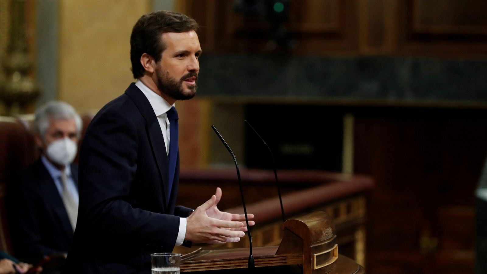 Casado se abstiene para dar cobertura jurídica a las CCAA